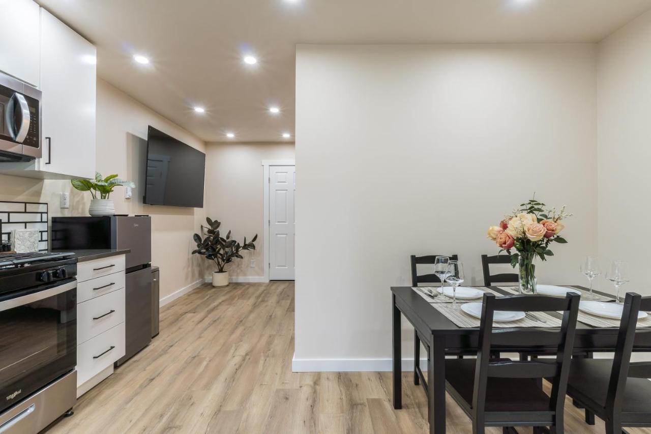Beautiful Place With A Great Location, Free Parking, Wifi & Large Tv. Federal Way Kültér fotó